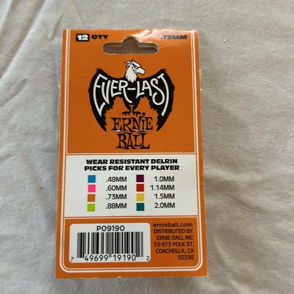 Ernie Ball Hybrid Slinky Nickel Wound Guitar Strings 3 Pack - Picture 5 of 5